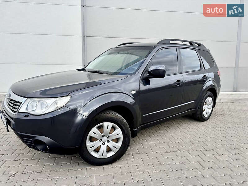 Позашляховик / Кросовер Subaru Forester 2008 в Києві