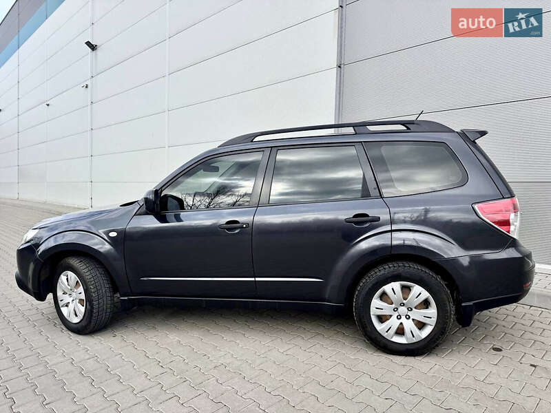 Позашляховик / Кросовер Subaru Forester 2008 в Києві
