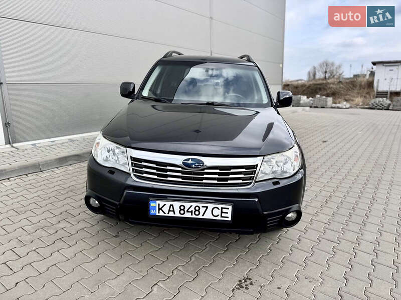 Позашляховик / Кросовер Subaru Forester 2008 в Києві