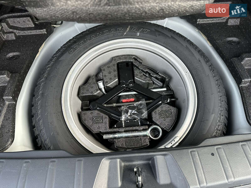 Позашляховик / Кросовер Subaru Forester 2022 в Дніпрі