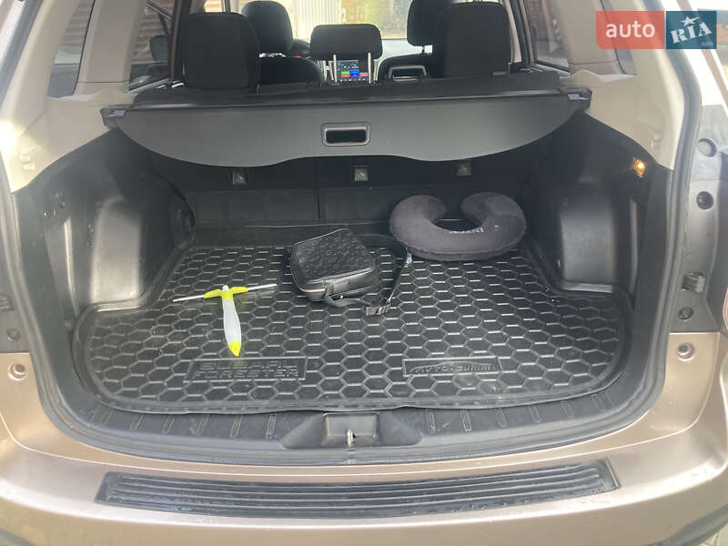 Позашляховик / Кросовер Subaru Forester 2014 в Одесі