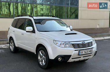 Позашляховик / Кросовер Subaru Forester 2009 в Харкові