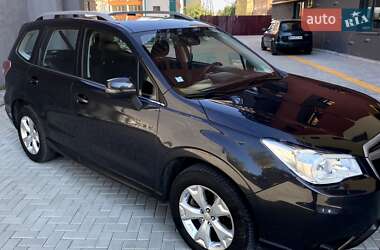 Внедорожник / Кроссовер Subaru Forester 2014 в 