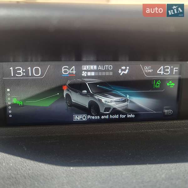 Внедорожник / Кроссовер Subaru Forester 2021 в Ивано-Франковске