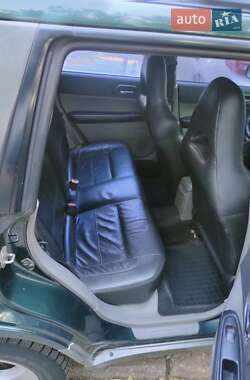 Внедорожник / Кроссовер Subaru Forester 2004 в 