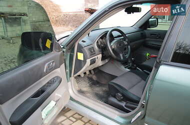 Внедорожник / Кроссовер Subaru Forester 2006 в 