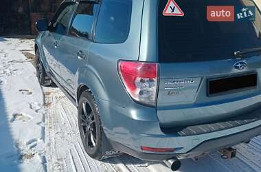 Внедорожник / Кроссовер Subaru Forester 2011 в 