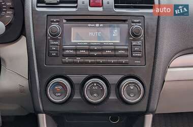 Внедорожник / Кроссовер Subaru Forester 2014 в 