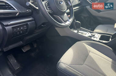 Внедорожник / Кроссовер Subaru Forester 2022 в 