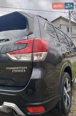 Внедорожник / Кроссовер Subaru Forester 2019 в 