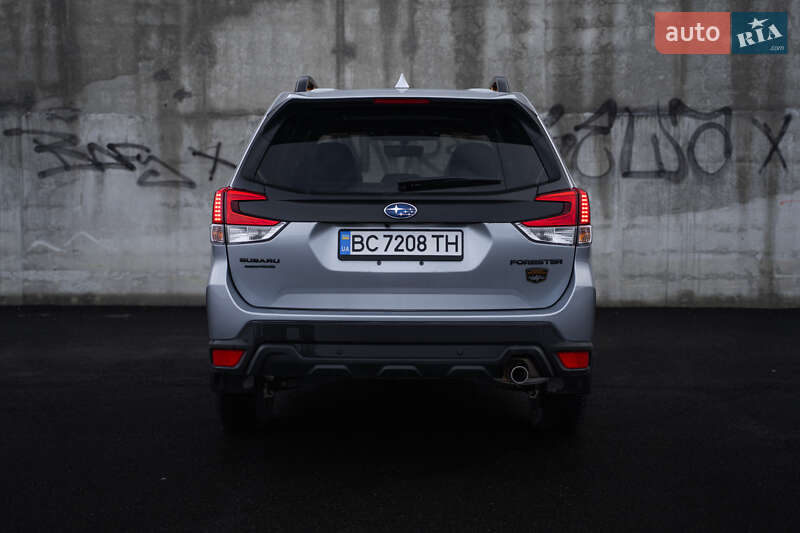 Позашляховик / Кросовер Subaru Forester 2023 в Львові