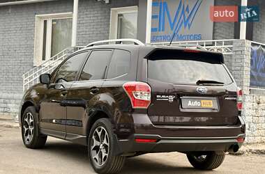Внедорожник / Кроссовер Subaru Forester 2013 в 