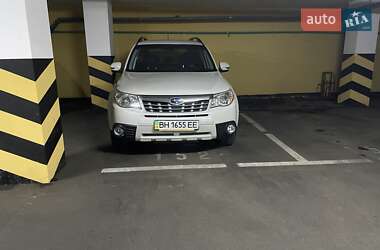 Позашляховик / Кросовер Subaru Forester 2011 в 