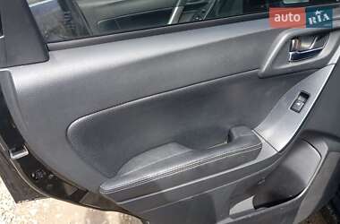Внедорожник / Кроссовер Subaru Forester 2014 в 