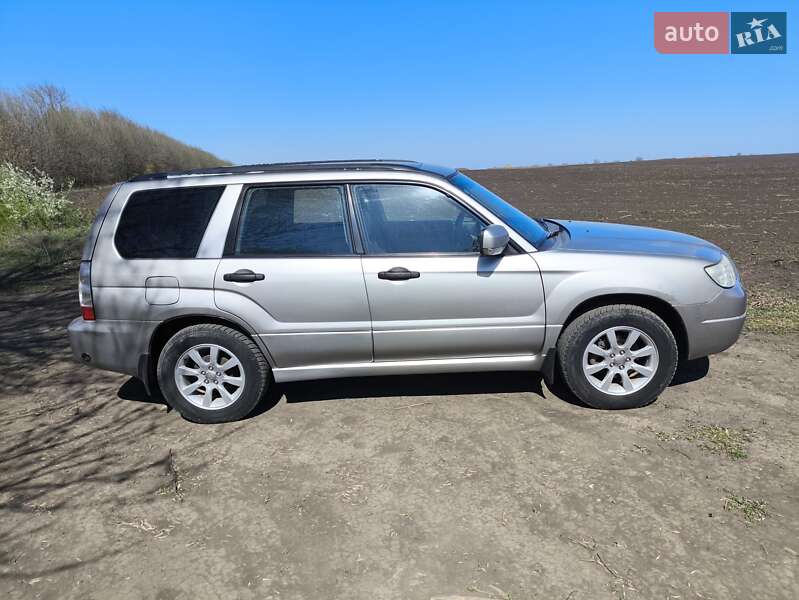 Позашляховик / Кросовер Subaru Forester 2006 в Краснограді