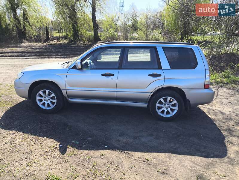 Позашляховик / Кросовер Subaru Forester 2006 в Краснограді