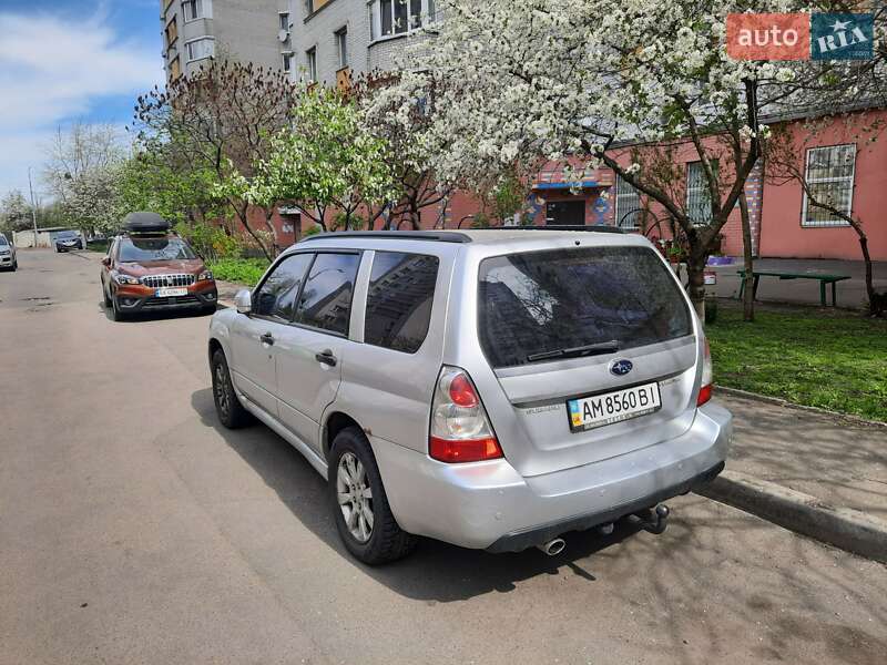 Внедорожник / Кроссовер Subaru Forester 2007 в Киеве