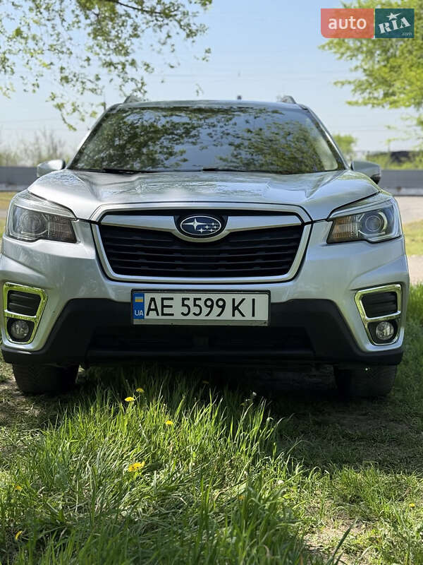 Внедорожник / Кроссовер Subaru Forester 2018 в Днепре