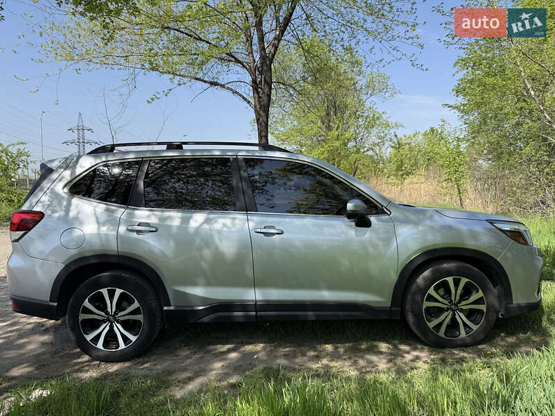 Внедорожник / Кроссовер Subaru Forester 2018 в Днепре