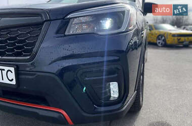 Позашляховик / Кросовер Subaru Forester 2020 в 
