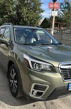 Позашляховик / Кросовер Subaru Forester 2019 в Дніпрі