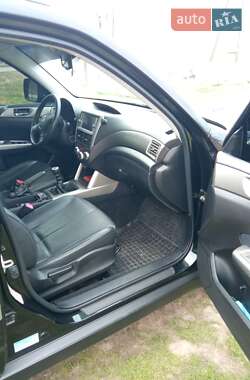 Внедорожник / Кроссовер Subaru Forester 2010 в 