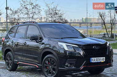 Внедорожник / Кроссовер Subaru Forester 2024 в Киеве