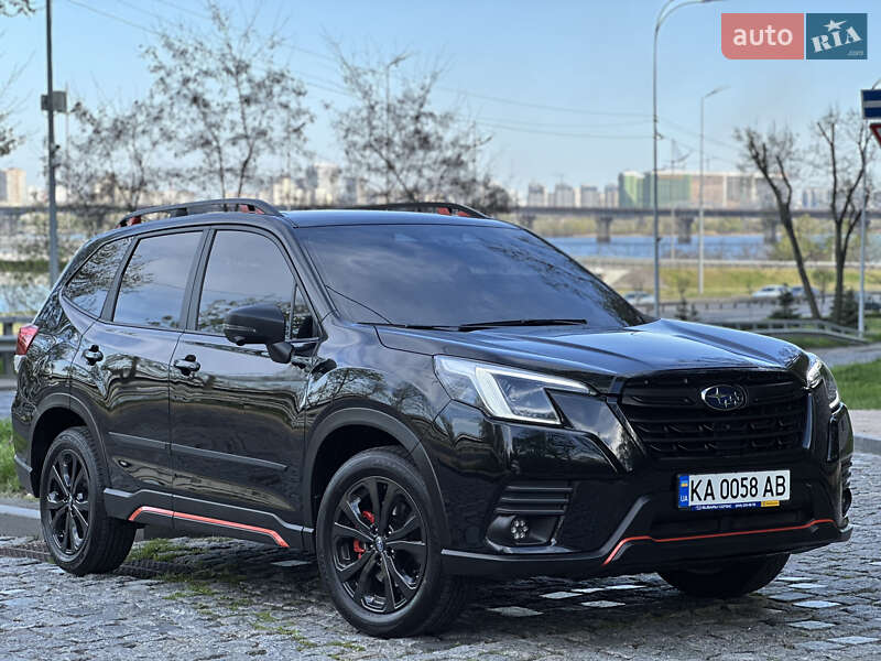 Внедорожник / Кроссовер Subaru Forester 2024 в 