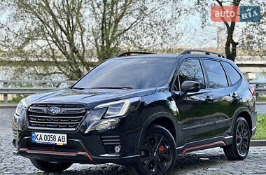 Внедорожник / Кроссовер Subaru Forester 2024 в 