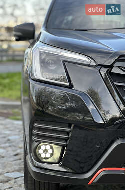Внедорожник / Кроссовер Subaru Forester 2024 в 