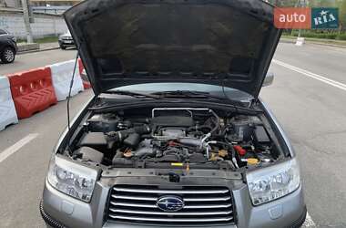 Внедорожник / Кроссовер Subaru Forester 2007 в 
