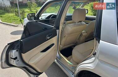 Внедорожник / Кроссовер Subaru Forester 2006 в 