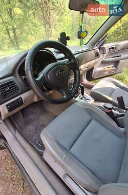 Внедорожник / Кроссовер Subaru Forester 2004 в 