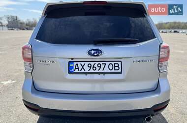 Внедорожник / Кроссовер Subaru Forester 2017 в 