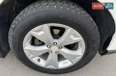 Позашляховик / Кросовер Subaru Forester 2013 в 