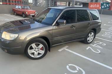 Внедорожник / Кроссовер Subaru Forester 2006 в 