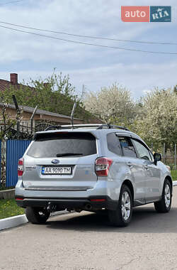 Внедорожник / Кроссовер Subaru Forester 2013 в 