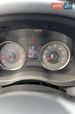 Внедорожник / Кроссовер Subaru Forester 2013 в 