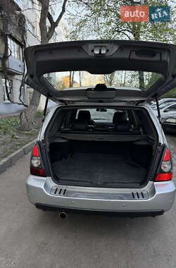 Позашляховик / Кросовер Subaru Forester 2006 в 