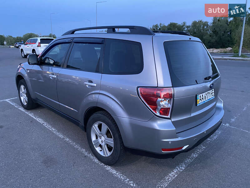 Внедорожник / Кроссовер Subaru Forester 2008 в Киеве