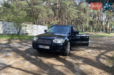 Позашляховик / Кросовер Subaru Forester 2005 в Києві