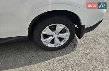 Позашляховик / Кросовер Subaru Forester 2014 в 