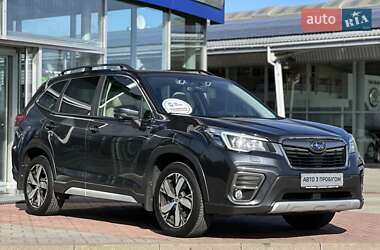 Позашляховик / Кросовер Subaru Forester 2018 в 