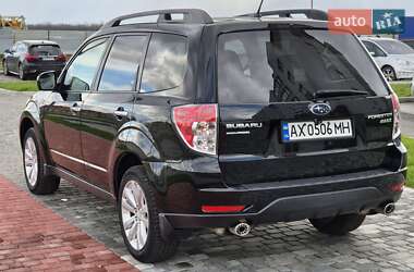 Позашляховик / Кросовер Subaru Forester 2010 в 