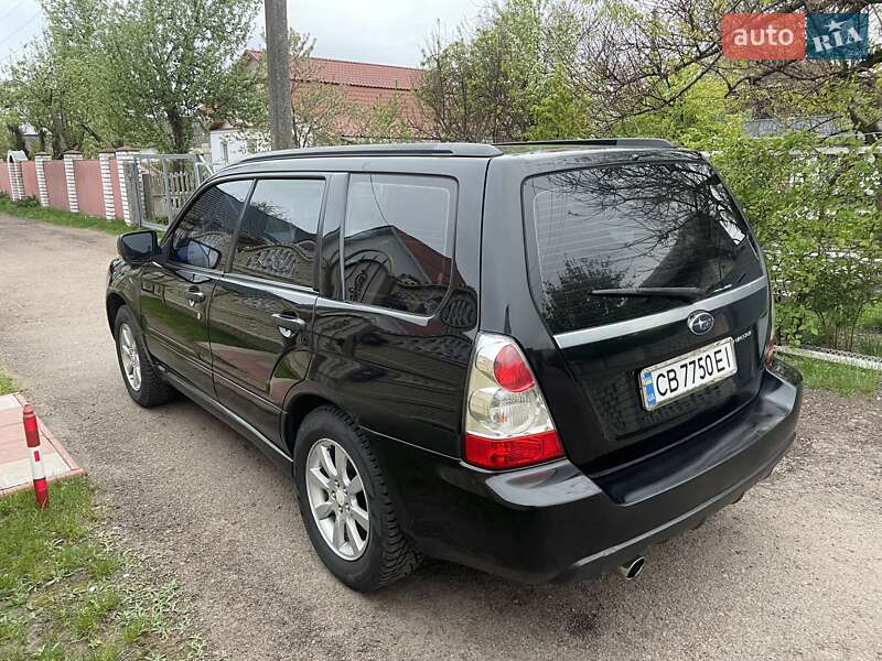 Внедорожник / Кроссовер Subaru Forester 2006 в Чернигове