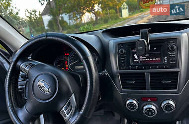 Внедорожник / Кроссовер Subaru Forester 2011 в 