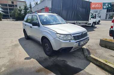 Внедорожник / Кроссовер Subaru Forester 2008 в 