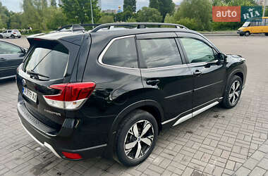 Внедорожник / Кроссовер Subaru Forester 2018 в 