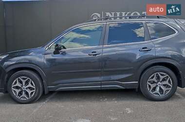 Внедорожник / Кроссовер Subaru Forester 2018 в 