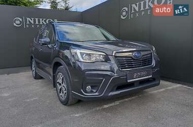 Внедорожник / Кроссовер Subaru Forester 2018 в 